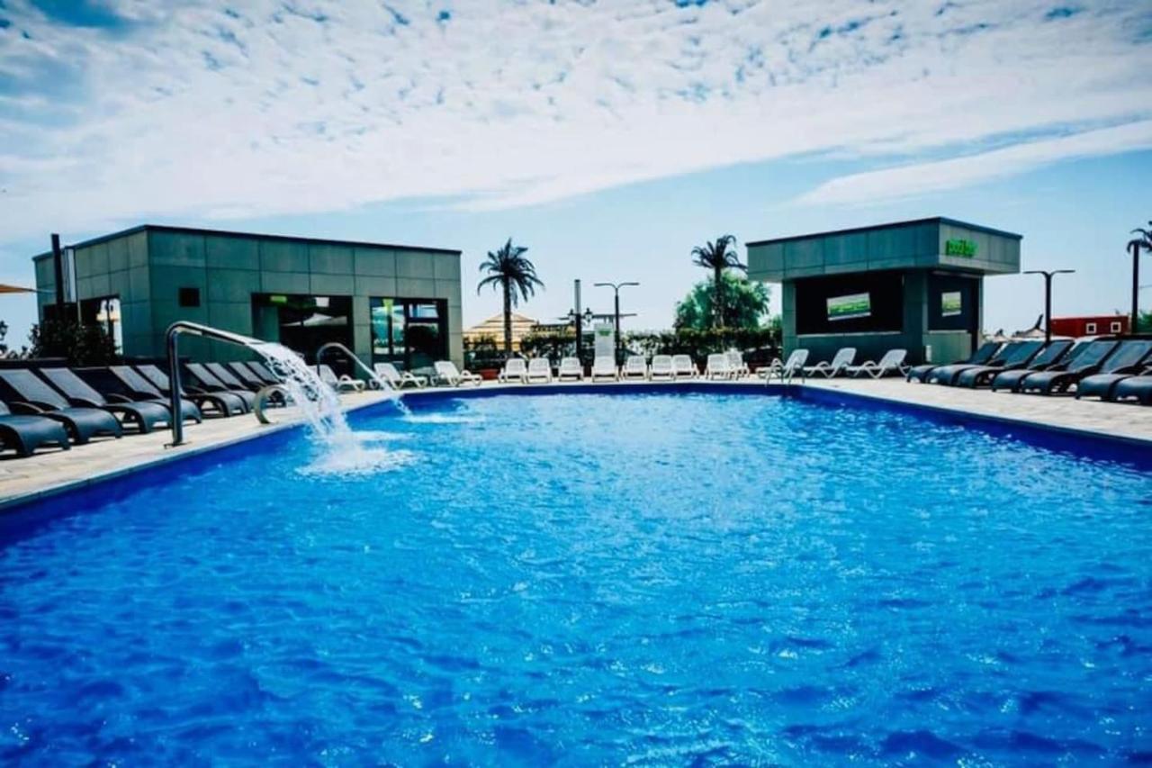 Baby Sea View And Pools Apartment- Mamaia Beach Resort Нэводари Экстерьер фото